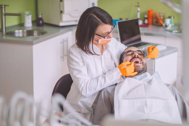Best Emergency Tooth Extraction  in Triana, AL